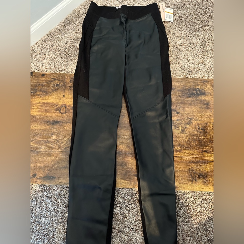 Sequin Heart Pleather Leggings